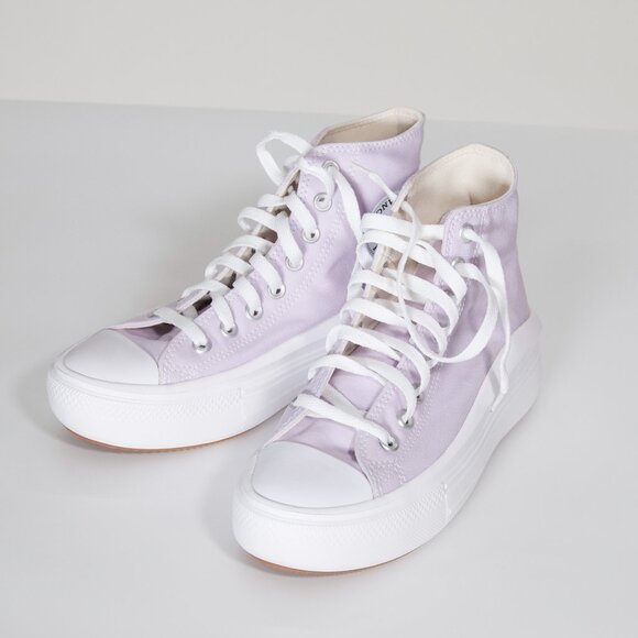 Converse Chuck Taylor Platform High Tops in Lavender - Picture 1 of 4